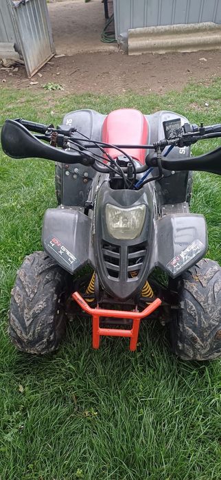 Vând atv 124 cm3