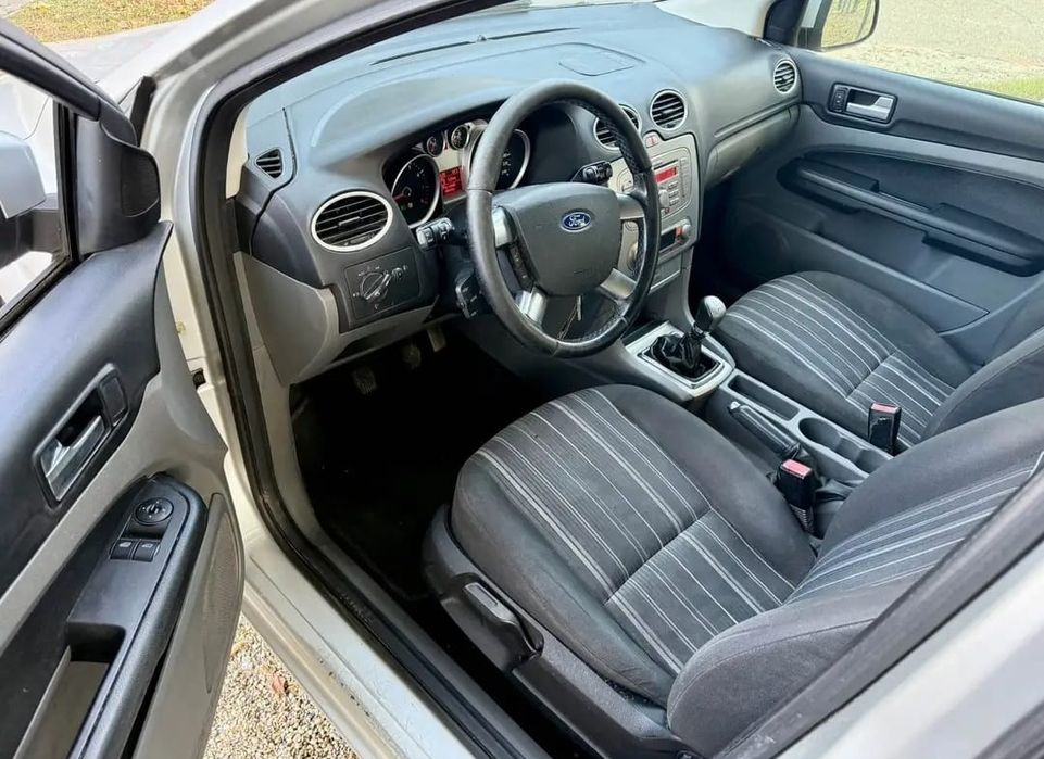 Vand ford focus 2 import germania