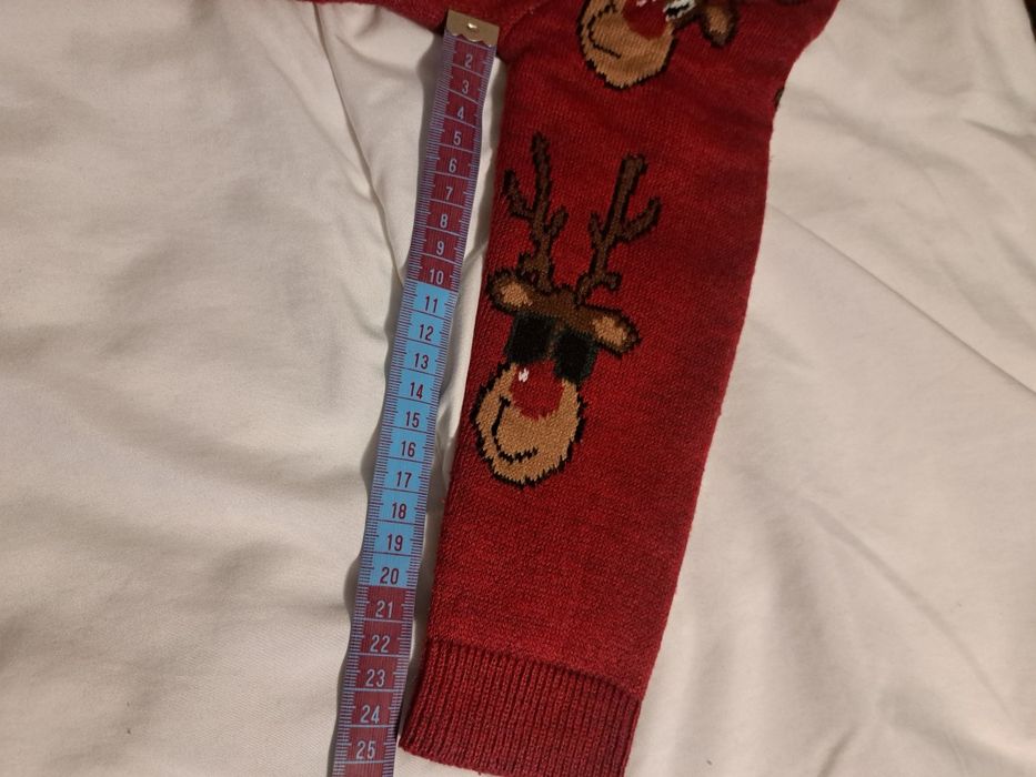 Коледни пуловери