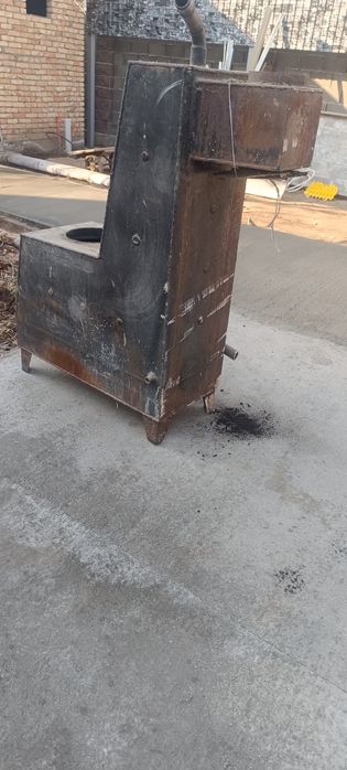 Печь для дома , сапог.