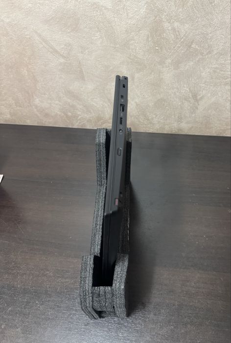 ThinkPad Yoga X360 TABLETA 2in 1 PEN RAM 64GB  i7-8550 Diagnoza Auto