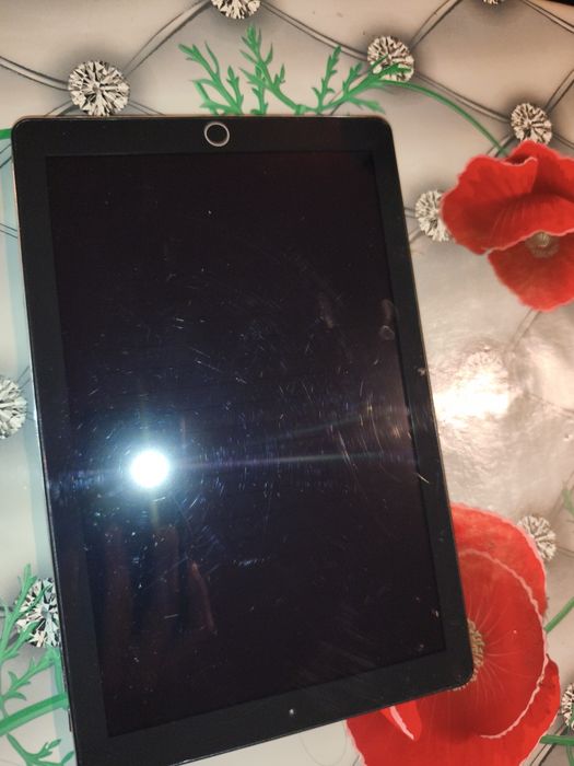 Vând tabletă Yotopt