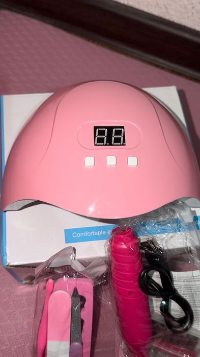 Комплект за гел лак с UV лампа