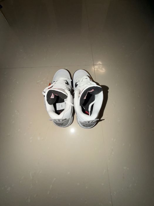 Jordan 4 white cement