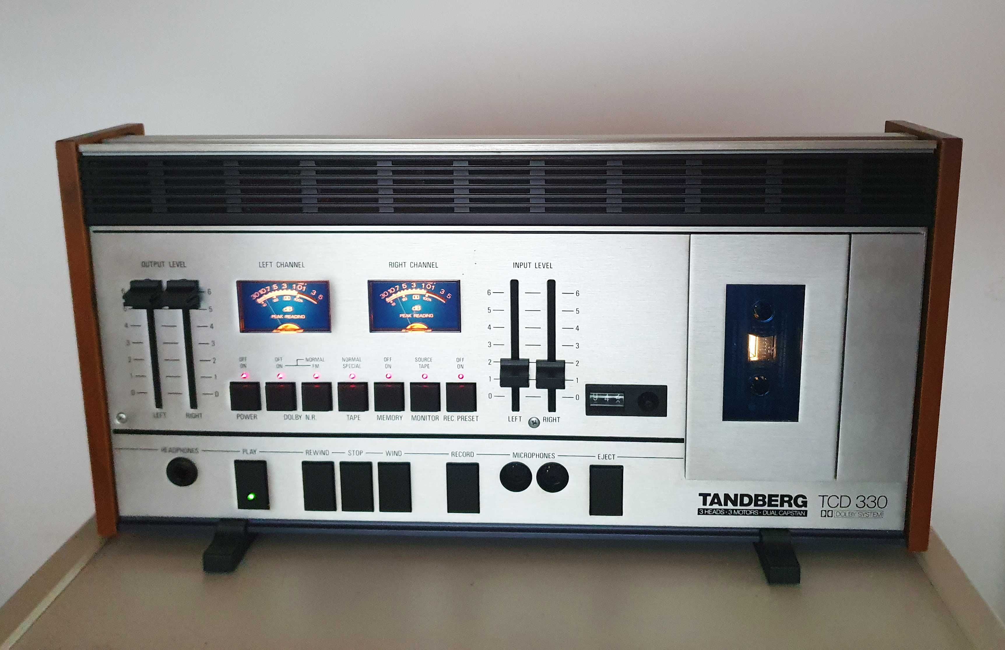 Deck Tandberg TCD 330