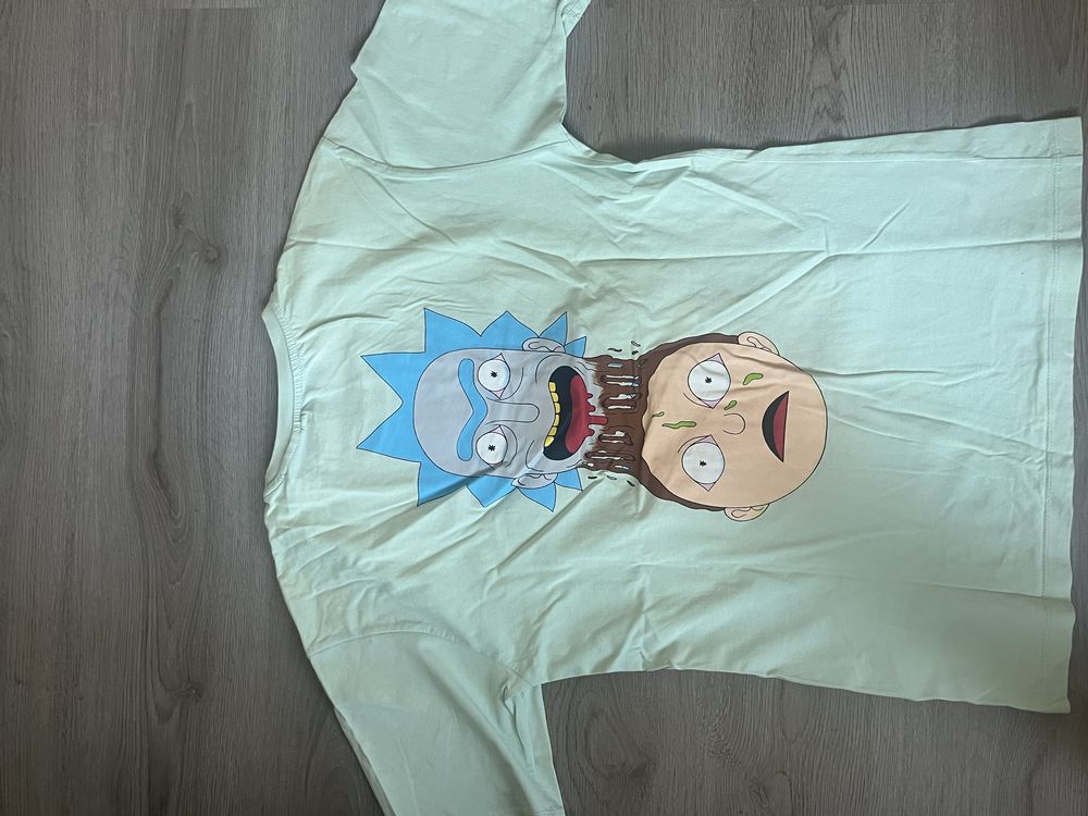 Тениска Rick and Morty