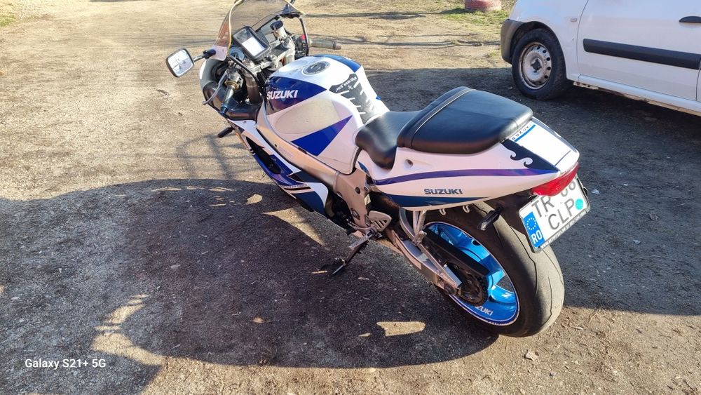 Suzuki gsxr 750 injecție.