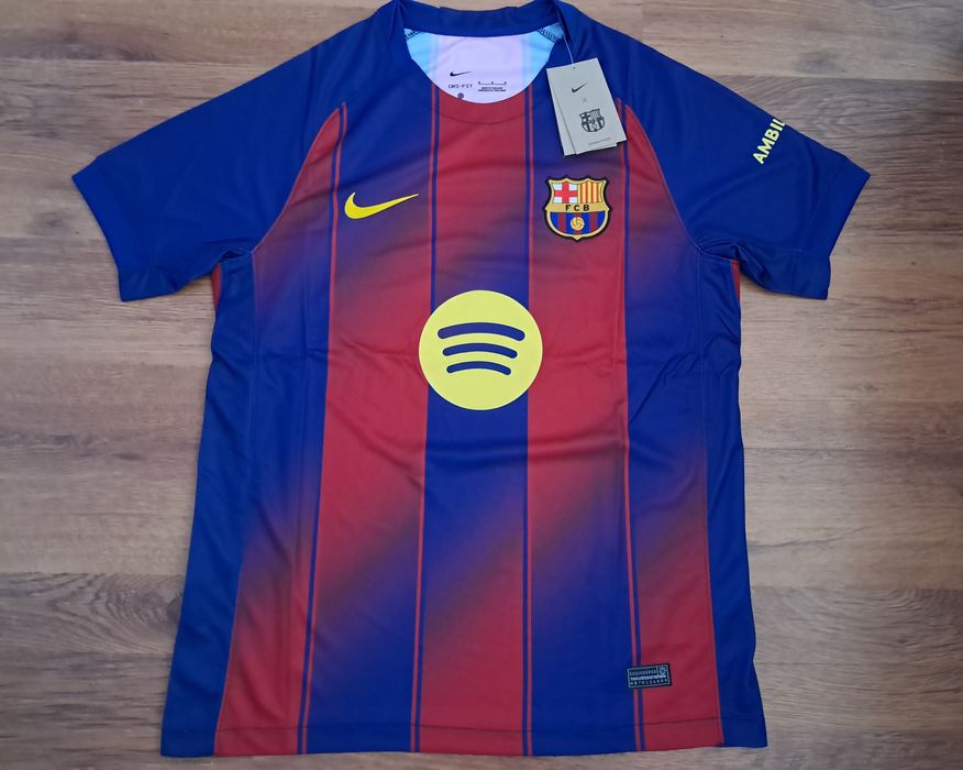 Фланелки Barcelona 25/26 размер S, М и L