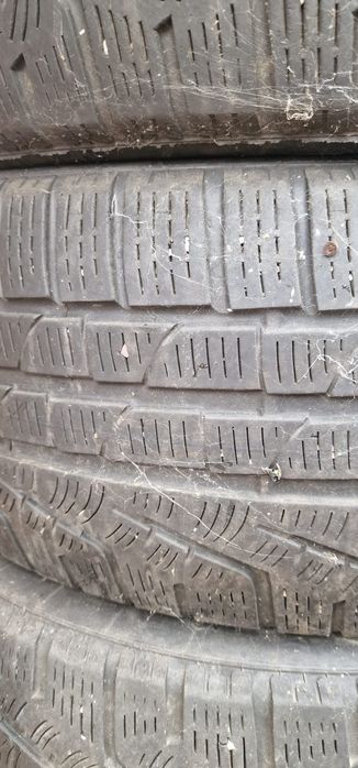 235 50 r 19 iarna un set si vara un set