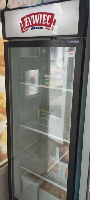 Vind vitrină impecabila