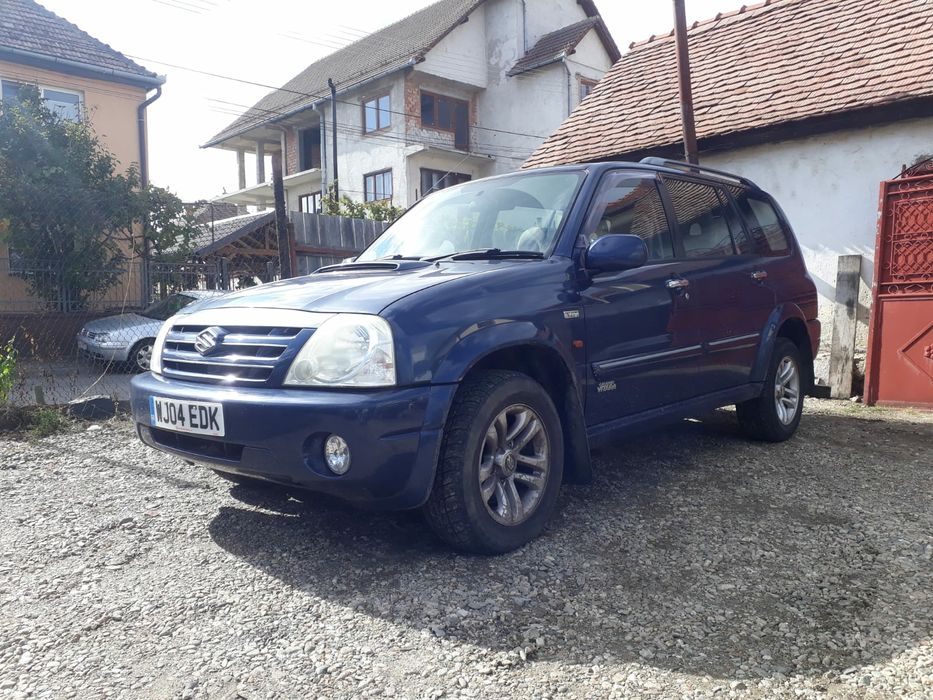 Dezmembrez Suzuki Grand Vitara XL7
