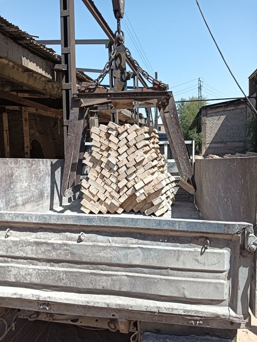 Кирпич штучный, кірпіш күйген 60теңгеден , қала ішінде доставка бар,
