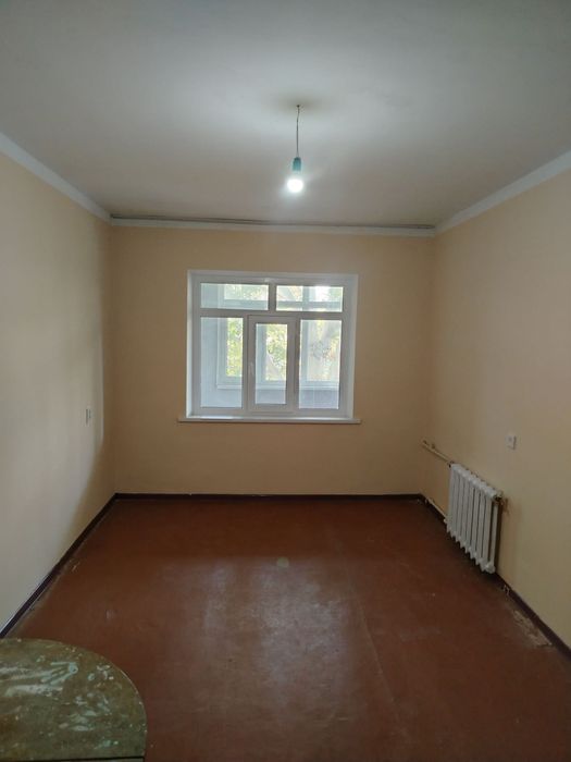 Чирчик ш. 9 м/н 2х/4/4 янги планировка 64 м²