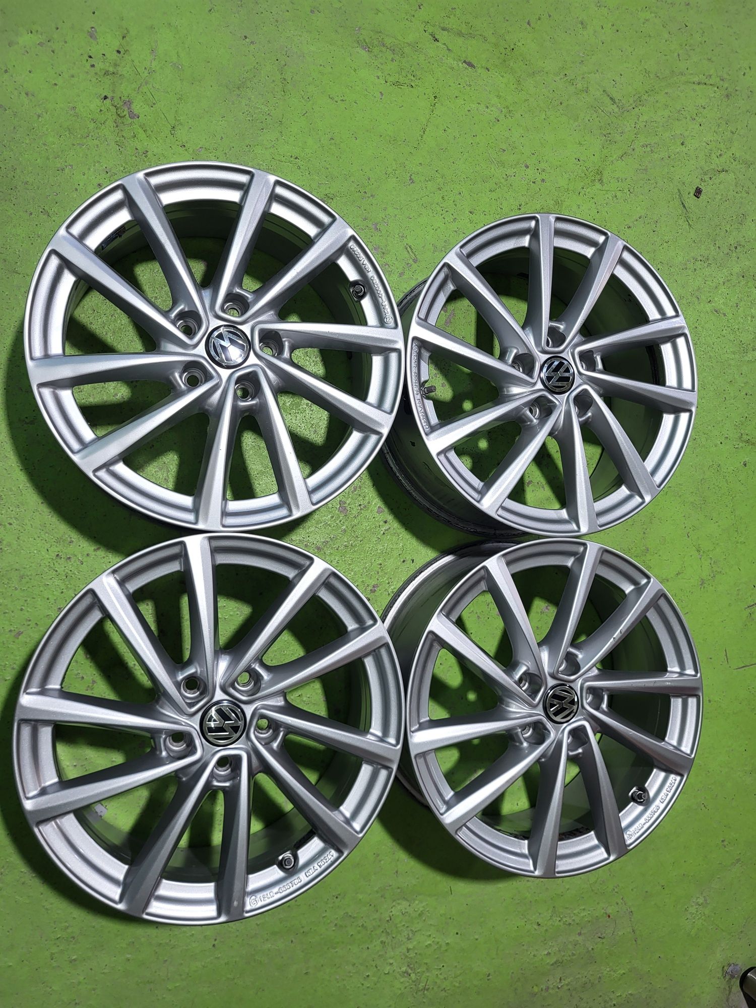 17 5x112 Vw Golf Touran Caddy Skoda Audi 5х112
