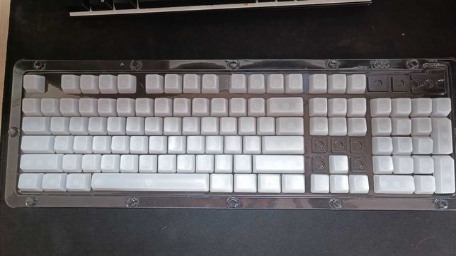 Taste/keycaps tastatura alb laptos/milky white