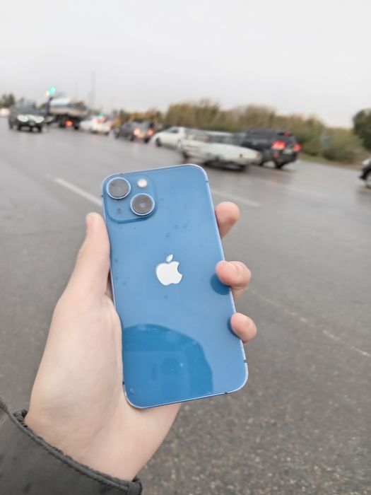 Продам айфон 13 мини