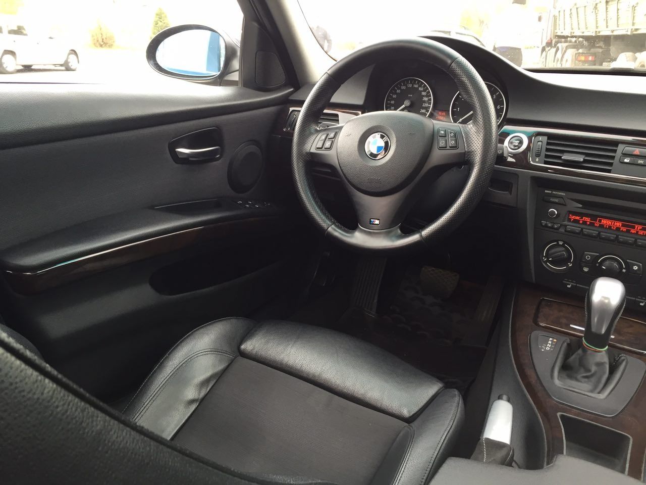 BMW 325 xi e90 2006 г