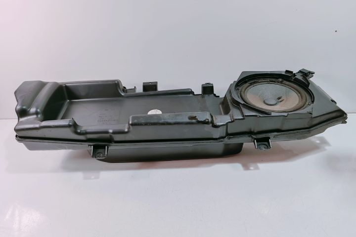 Boxa  Subwoofer 4F0035381B Audi A6 4F/C6 seria