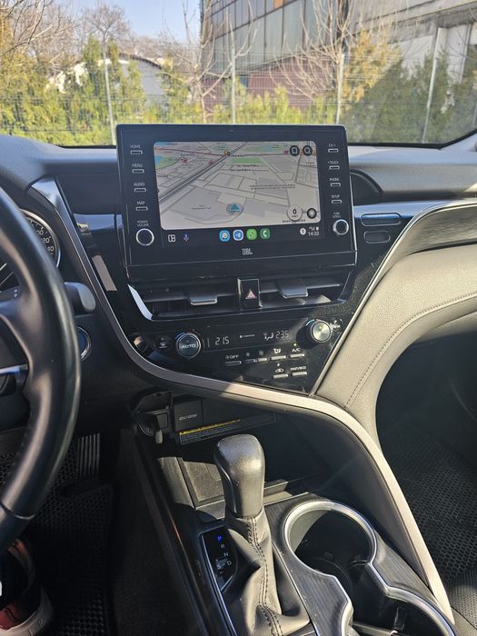 Vand Toyota Camry Exclusive Garantie 2031