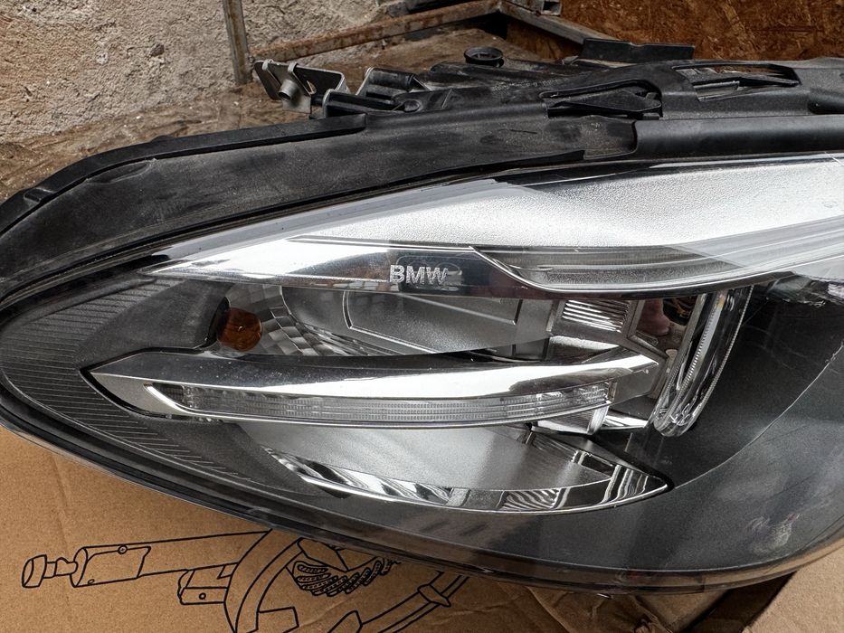 Far dreapta Bi-xenon adaptiv Bmw seria 5 F10 F11 facelift 2014 - 2016