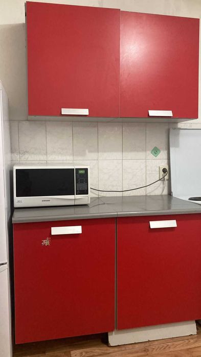 продам кухонную гарнитуру. самовызов