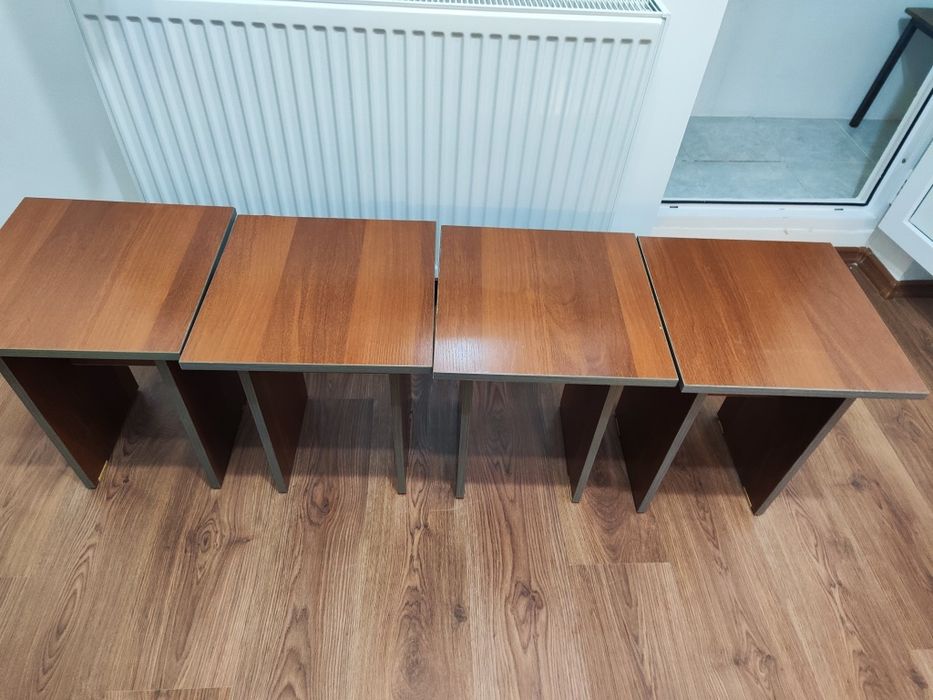 СТОЛ + табуретки 4 шт, В ОТЛИЧНОМ состоянии