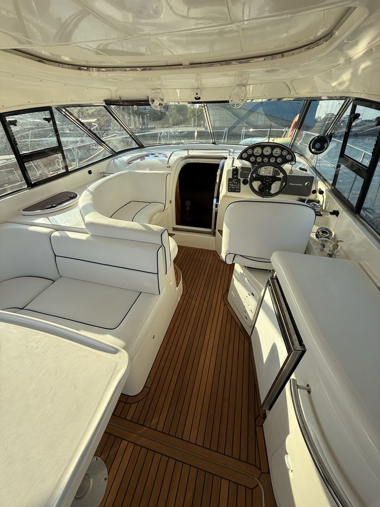 Barca Bavaria 35 HT IMPECABILA