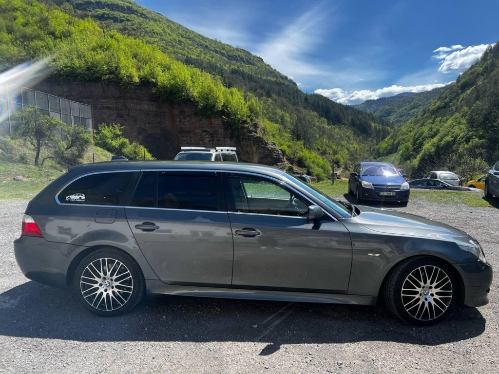 BMW E61 530 D 2006 г.