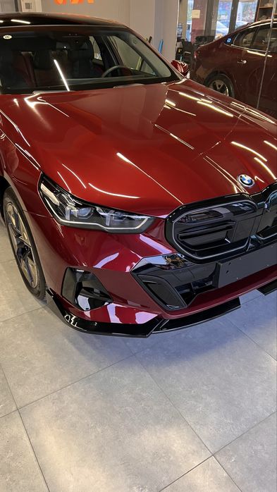BMW i5 35L full dop opciya
