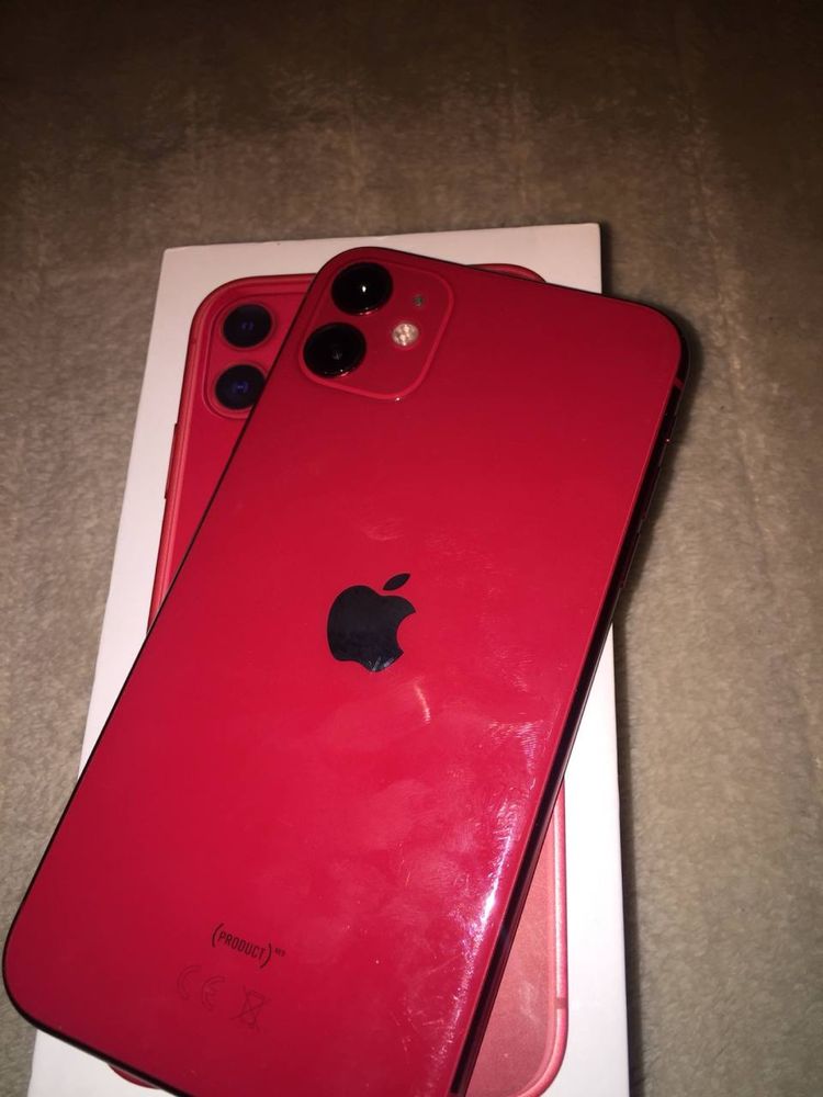 iPhone 11 с гарантией