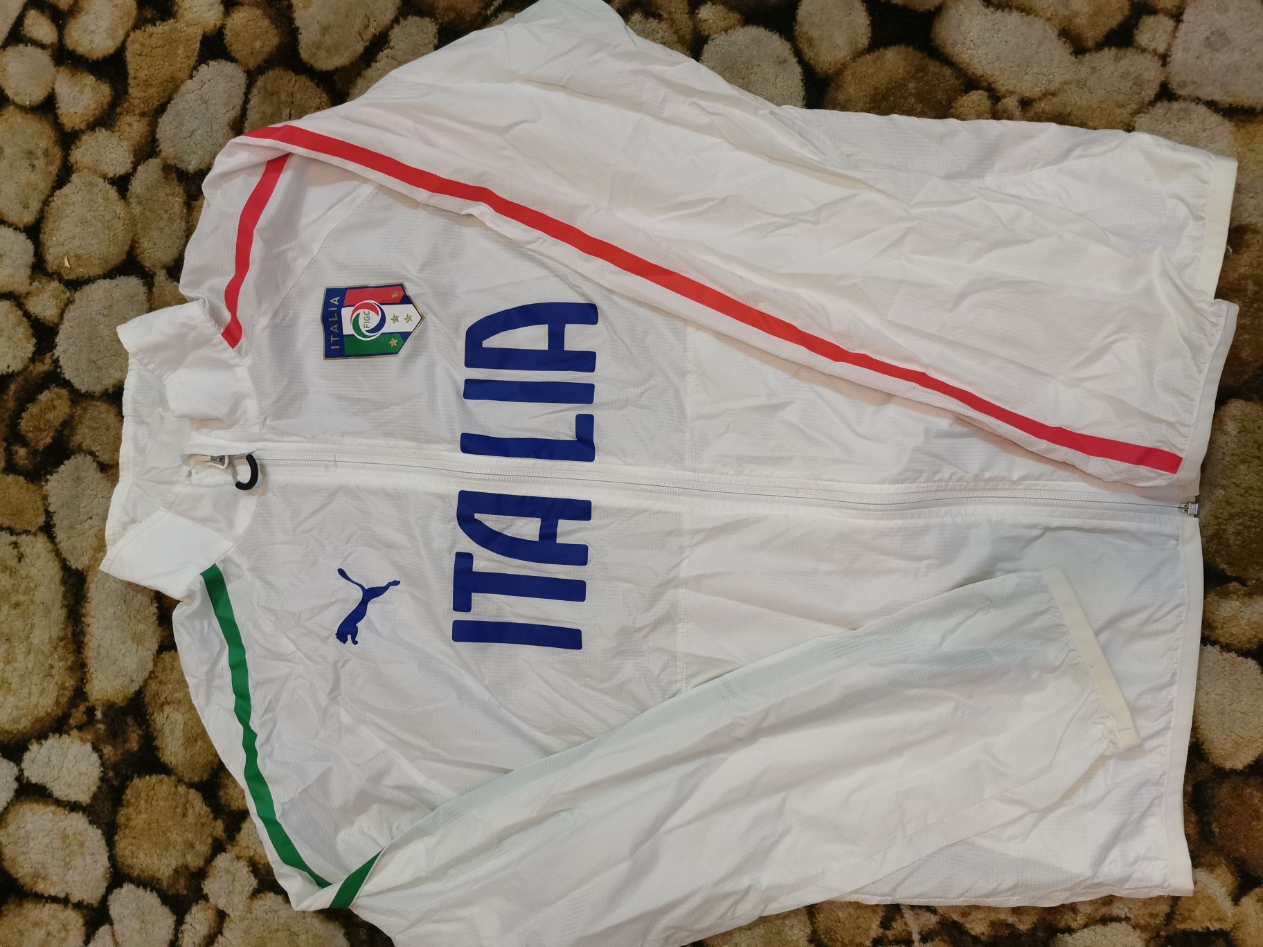 Foita Puma Italia Cup S-M Adidas Nike