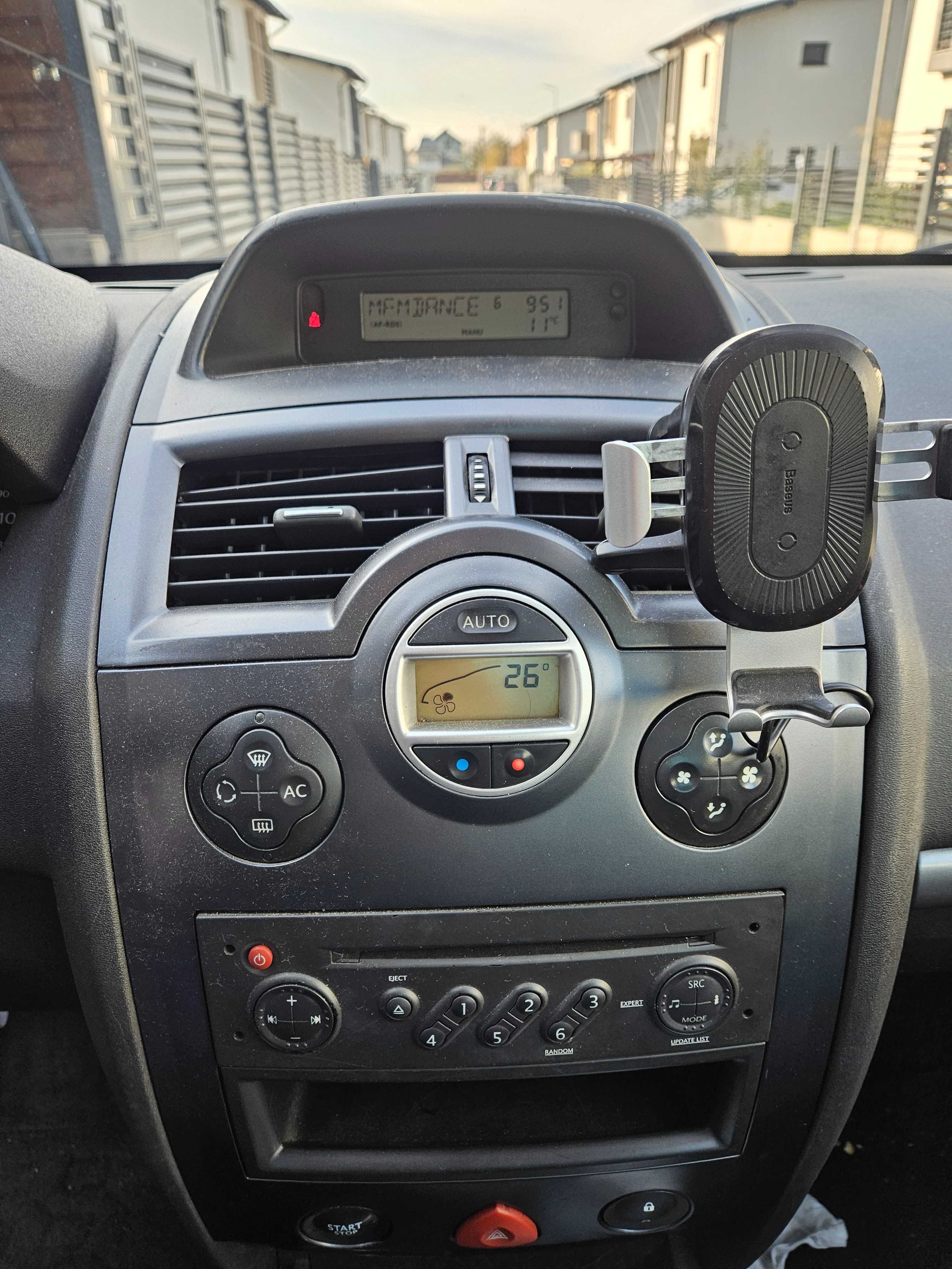 Renault megane cabrio 1.9D  131cp