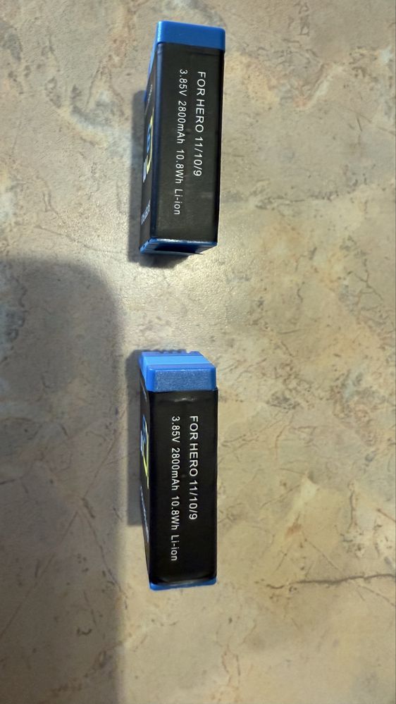 Зарядно и 2 бтоя батерии за GoPro HERO 9,10 и 11