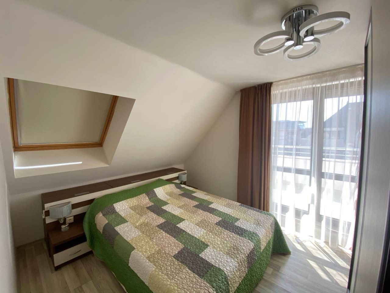 Продава се Двустаен апартамент в к.к. Слънчев бряг - 79 кв.м за 1252 €/кв.м - Снимка #1