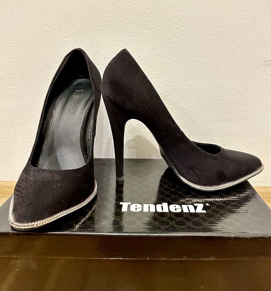 Велурени елегантни обувки TendenZ