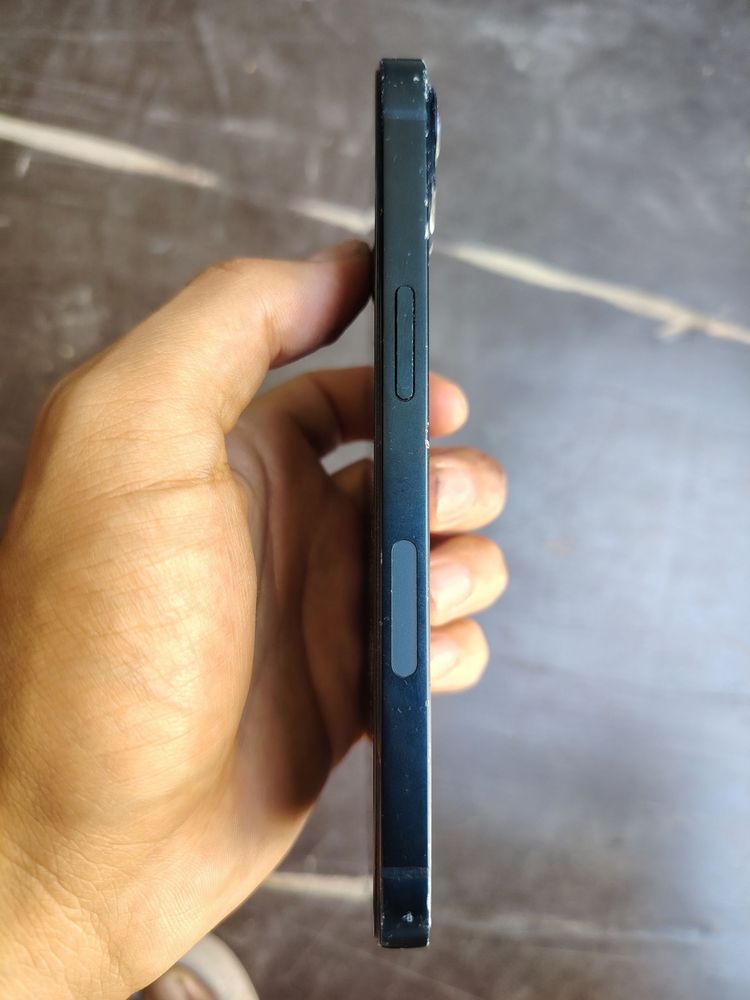 Iphone 13 - 100% midnight