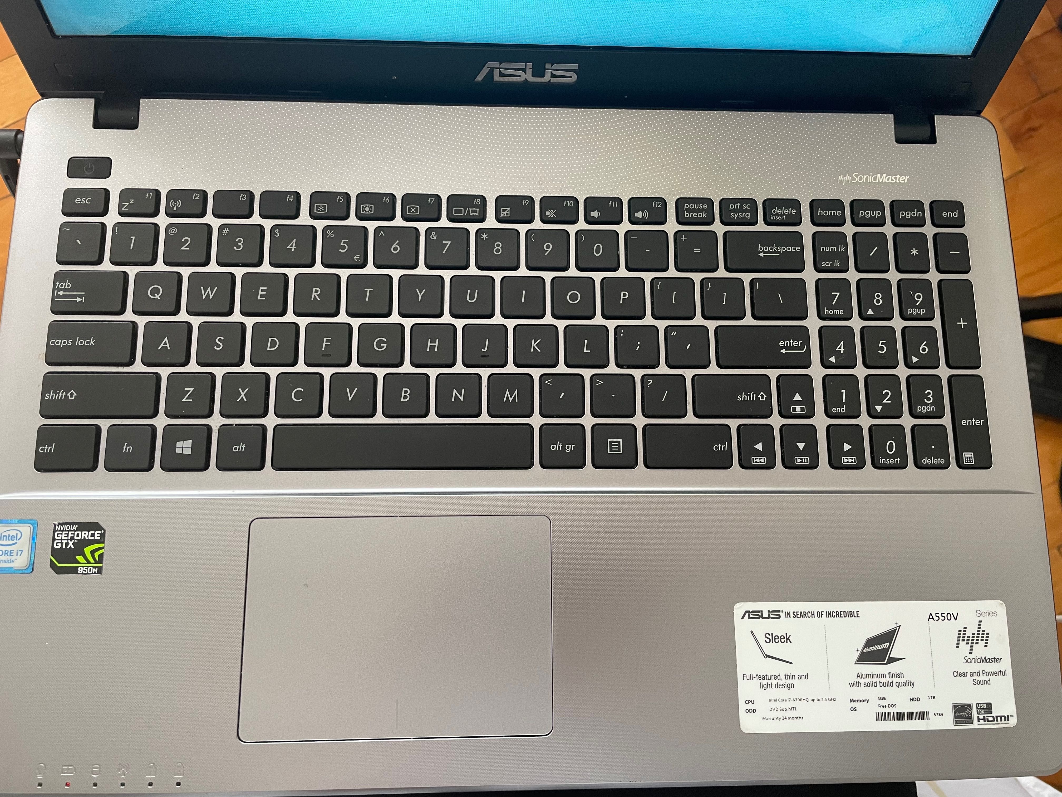 Laptop Asus A550VX-XX326D, i7-6700 HQ