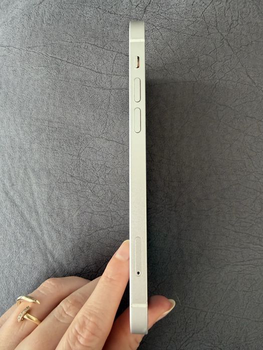 iPhone 12 64GB White