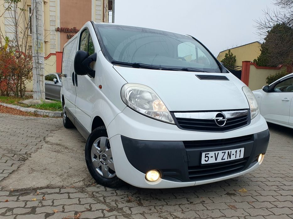 Opel Vivaro 2.0cdti 114cp 2013 euro 5 clima