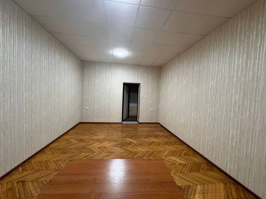 Аренда Шота Руставели Офисы 15.24 м2 1 линия