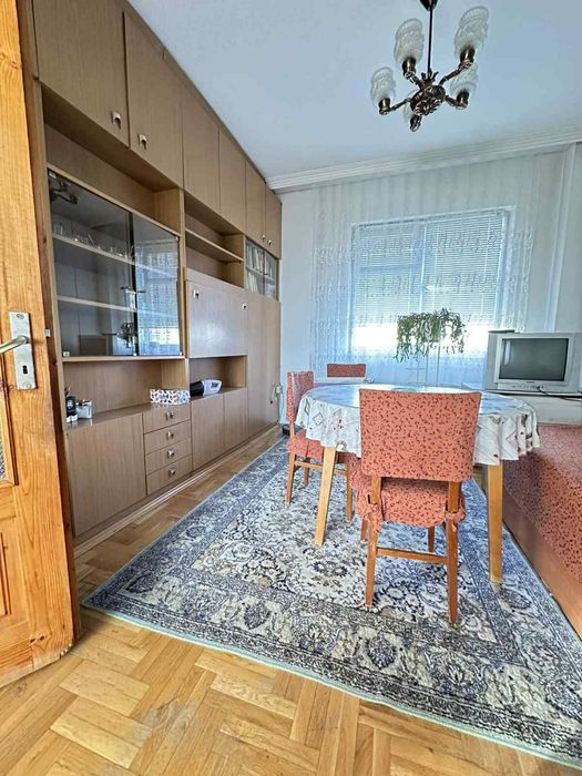 Продава се Тристаен апартамент в Пловдив, Каменица 2 - 93 кв.м за 1662 €/кв.м - Снимка #1