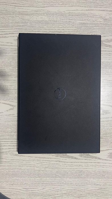 Dell Inspiron 15-3000 series (3878)