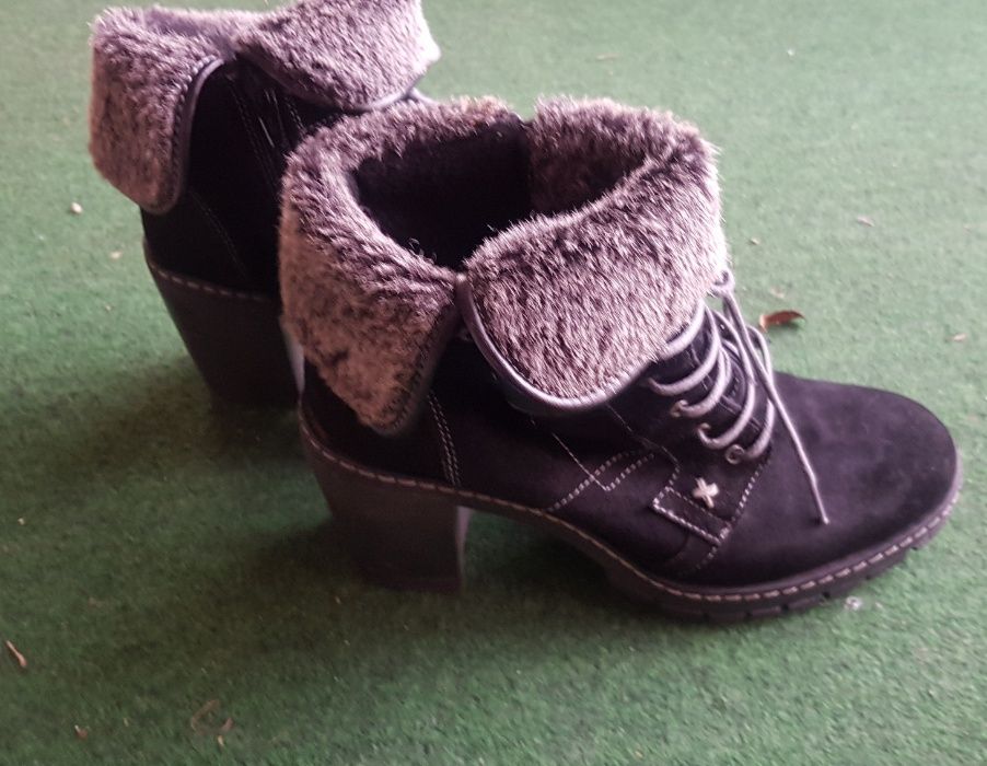 Botine piele intoarsa