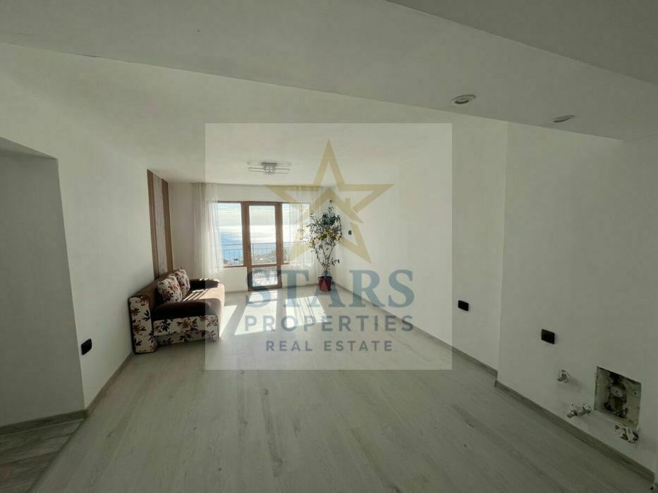 Продажба 2-стаен гр. Варна - к.к. Кабакум 82m²