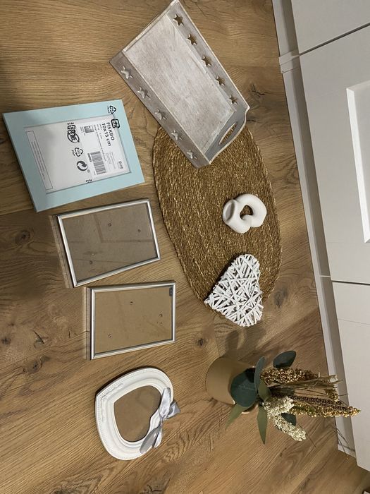 Lot decoratiuni pentru casă