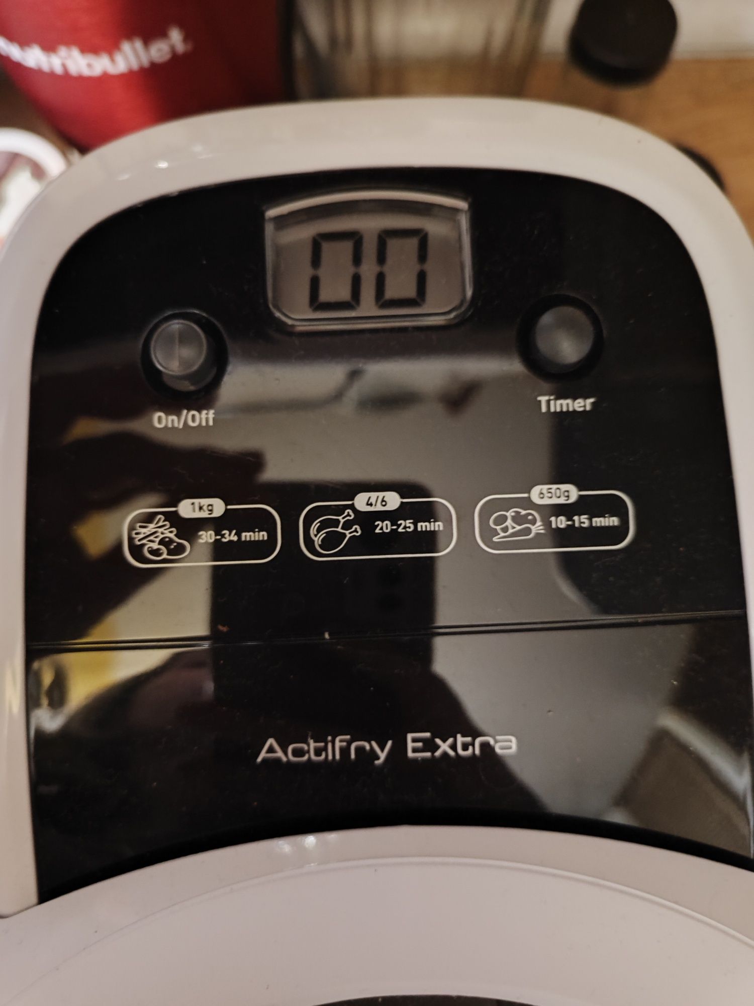 Фритюрник с горещ въздух Tefal