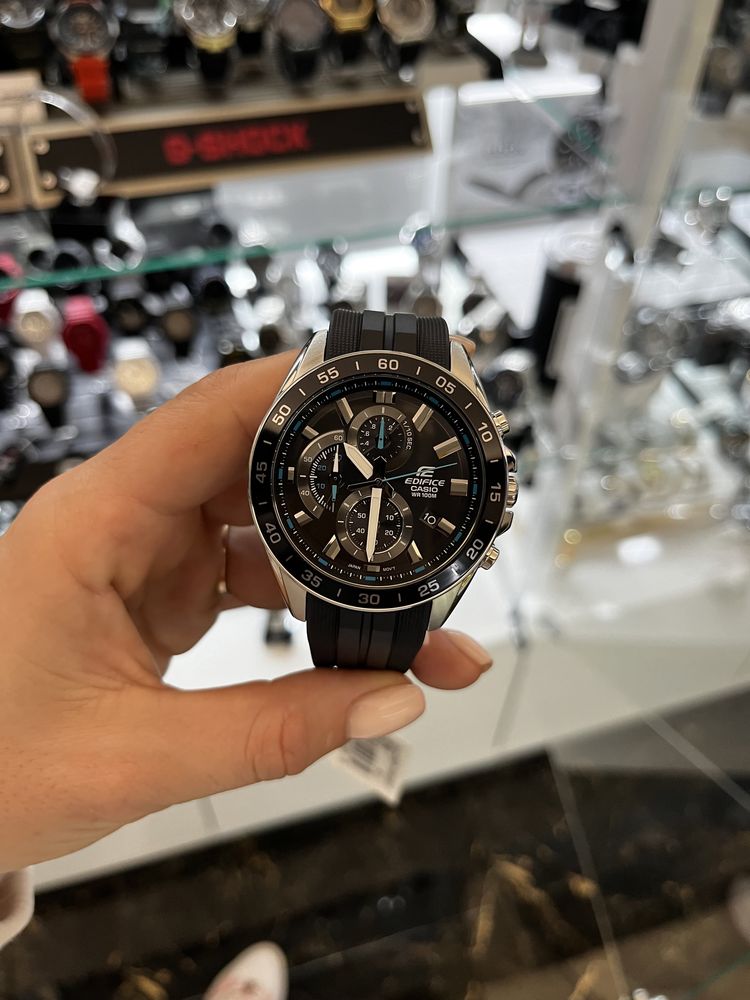 Мъжки часовник Casio Edifice EFV-550P-1AVUEF