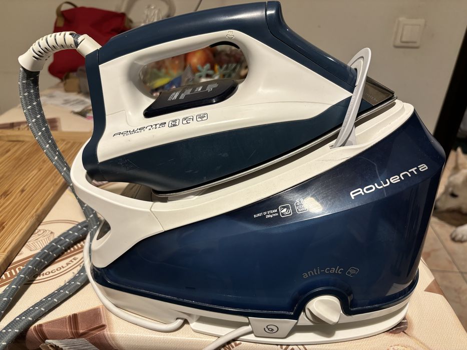 Statie de calcat Rowenta