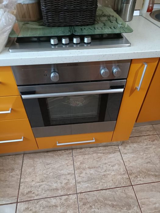 Mobila de bucătărie