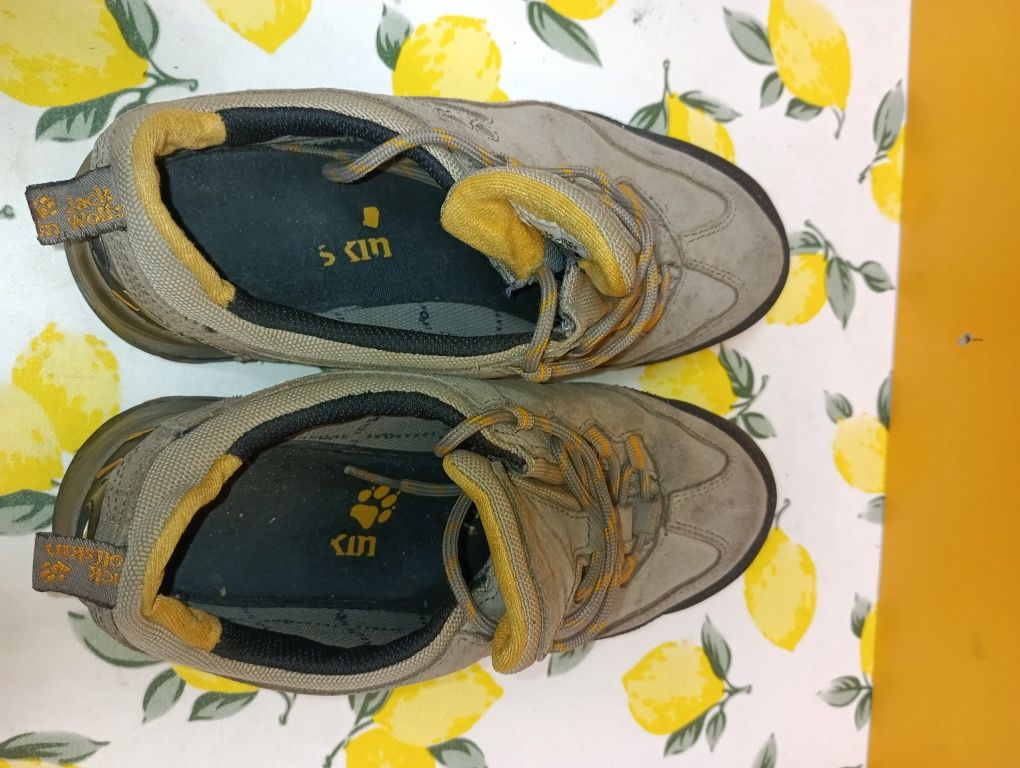 Jack Wolfskin N 37 кожени - 27 лв
